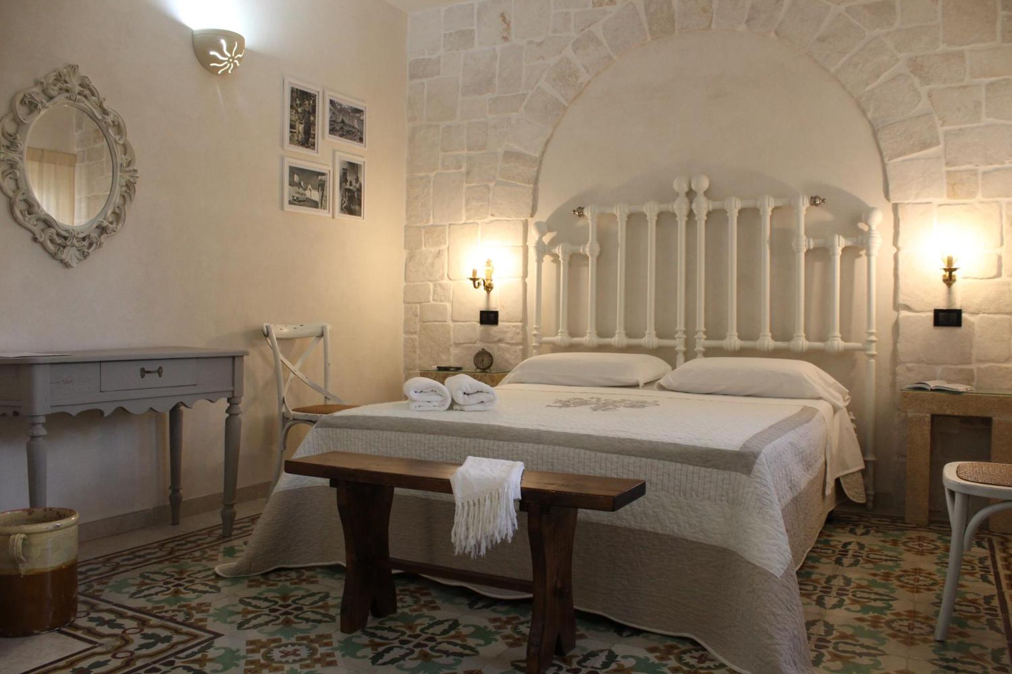 Masseria Tolla *